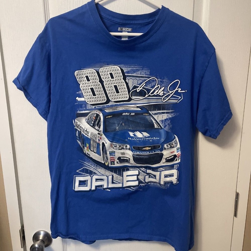 NWOT NASCAR Dale Earnhardt Jr. #88 Nationwide Hendrick Motor t-shirt Size L I160